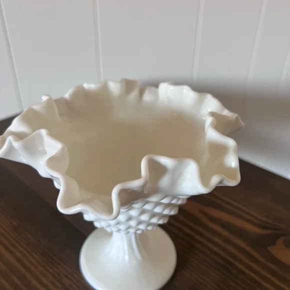 Fenton Milkglass Hobnail Vase - Picture 2 of 4
